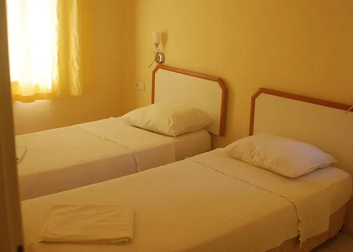 Готель Linda Сіде